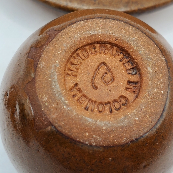 Juan Valdez Rare Handmade Pottery Espresso Cups And Saucers Set of 2 Brown Beige - Picture 14 of 16